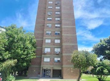 Departamento · 44m² · 3 Ambientes · 1 Cochera · Venta Depto 3 Ambientes Wilde Cochera