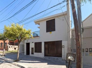 Casa · 104m² · 3 Ambientes · Venta Duplex 2 Dorm C/ Patio y Terraza Providencia