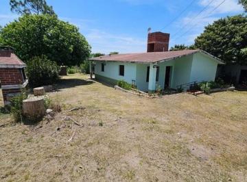 Casa · 121m² · 5 Ambientes · 2 Cocheras · Venta Casa Más Departamento Carlos Paz