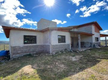 Casa · 215m² · 8 Ambientes · Venta Casa 4 Dorm 4 Baños a Terminar en V Giardino