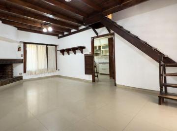 PH · 210m² · 5 Ambientes · 1 Cochera · Venta PH Tipo Casa 5 Amb Quincho Cochera Caisamar