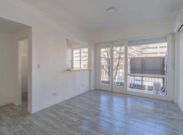 Departamento · 44m² · 2 Ambientes · Venta Depto 2 Amb Colon Frente Reciclado Balcon