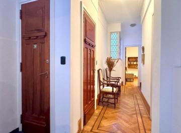 Departamento · 61m² · 3 Ambientes · 3 Amb Apto Prof Y/o Vivienda Microcentro