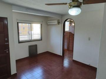 Departamento · 50m² · 3 Ambientes · 1 Cochera · Depto 2 Dorm. Apto Banco Sin Expensas