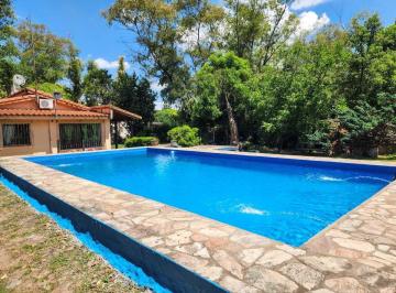 Quinta vacacional · 60m² · 2 Dormitorios · 1 Cochera · Nuevo Precio! Venta Casaquinta Pileta La Reja