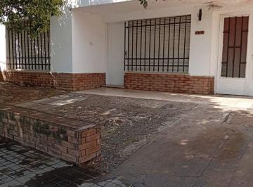 Casa · 150m² · 6 Ambientes · 1 Cochera · Venta Casa 2 Dorm. La France Cordoba
