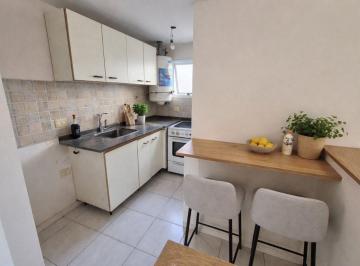 Departamento · 53m² · 3 Ambientes · Venta Dpto 3 Ambientes con Balcón Caseros