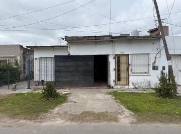 Casa · 100m² · 3 Ambientes · 1 Cochera · Venta de Casa en Berazategui