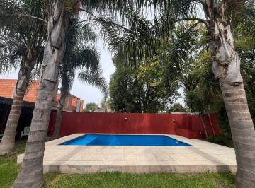 Casa · 85m² · 3 Ambientes · 2 Cocheras · Venta Casa 3 Amb con Pileta Manuel Alberti