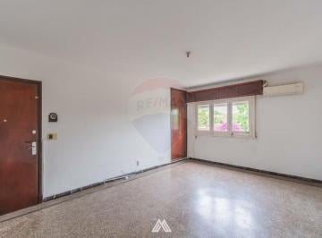 Departamento · 50m² · 2 Ambientes · 1 Cochera · Apartmento en Alquiler - Malvin Norte (Cochera)