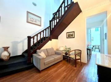 Casa · 209m² · 6 Ambientes · 2 Cocheras · Venta Casa La Blanqueada 4 Dorm. y Garaje