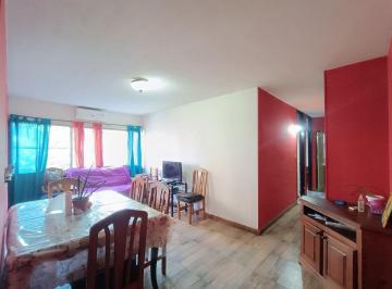 Departamento · 49m² · 3 Ambientes · Venta Depto 3 Amb Villa Lugano Permuta Financia