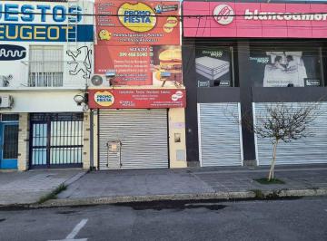 Local comercial · 92m² · Local Comercial Sobre Av Mosconi