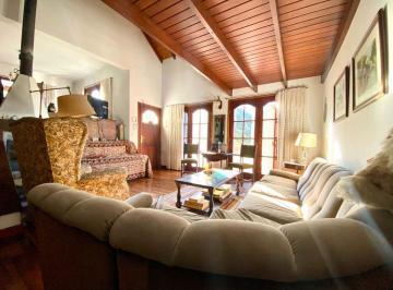 Casa · 210m² · 5 Ambientes · 2 Cocheras · Venta Casa 5 Amb C/pileta - Sierra de Los Padres