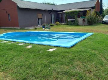 Casa · 116m² · 3 Ambientes · Venta Casa 3 Amb Parque Pileta y Quincho P. Sakura