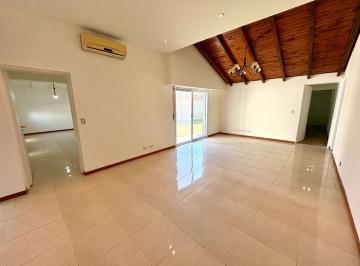Casa · 200m² · 6 Ambientes · 3 Cocheras · Venta Casa en Funes 4 Dorm. 920 m² Terreno