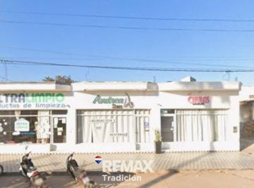 Local comercial · 150m² · 10 Cocheras · Venta de Locales Comerciales en Juan José Castelli