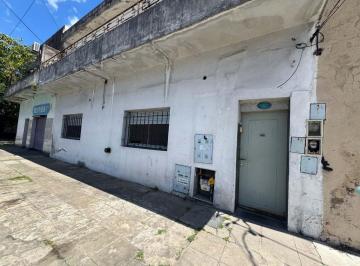 PH · 52m² · 3 Ambientes · Venta. PH 3 Amb. Al Frente. Valentin Alsina, Lanus