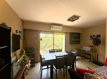 PH · 53m² · 3 Ambientes · Venta - Ph - con Balcon y Terraza