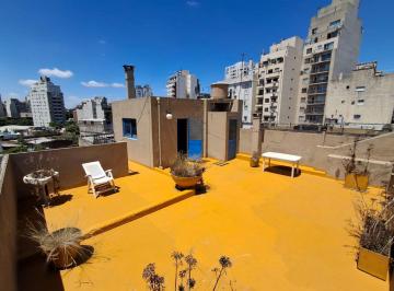 PH · 178m² · 4 Ambientes · Venta PH 5 Amb C/ Dependencia - Terraza - Barracas
