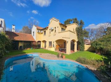 Casa · 212m² · 5 Ambientes · 2 Cocheras · Casa Venta Don Torcuato