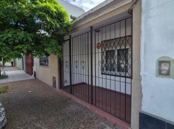 imagen1 · Casa en Almirante Brown 225