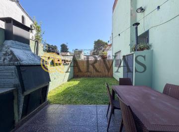 PH de 3 ambientes, San Isidro · PH en Beccar. 124 m². 3 Ambientes. 2 Dorm. con Jardín. Apto Crédito