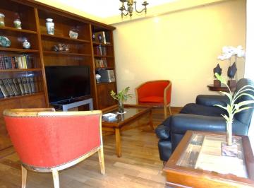 Departamento · 101m² · 4 Ambientes · 1 Cochera · Venta 4 Amb. Cochera. Vigilancia. Luminoso