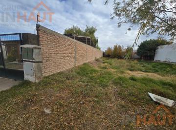 Terreno · 450m² · Terreno en Venta en Villa Clementina, Fdez Oro