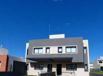 PH de 5 ambientes, Córdoba · Venta Duplex a Estrenar Docta