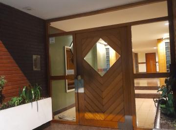 Entrada principal · Venta Departamento 2 Ambientes en Belgrano. Muy Luminoso y Tranquilo