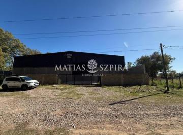 Bodega-Galpón · 1600m² · Venta o Alquiler Depósito en Virrey del Pino Rn°3