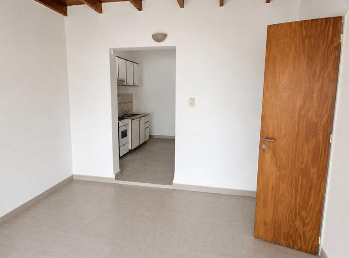 Casa · 50m² · 2 Ambientes · 1 Cochera