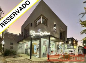 Fondo de comercio · 22m² · 1 Ambiente · Fondo de Comercio Vinoteca y Tienda de Bebidas y Afines Funcionando
