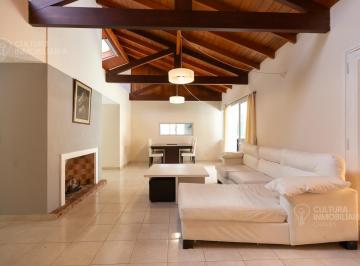 Casa · 200m² · 5 Ambientes · 5 Cocheras · Alquiler Casa 5 Ambientes en Mapuche Country Club Pilar