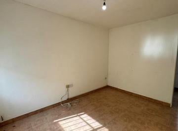 Departamento · 38m² · 3 Ambientes · Casa PH 3 Ambientes Alquiler Ituzaingó Norte