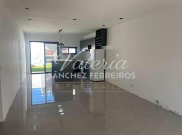 Casa · 180m² · 4 Ambientes · 1 Cochera · Casa en Venta 4 Ambientes Don Bosco