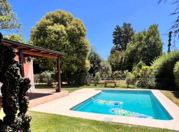 Casa · 134m² · 4 Ambientes · 1 Cochera · Casa en Venta en Mapuche Country Club, Pilar, G. B. a. Zona Norte