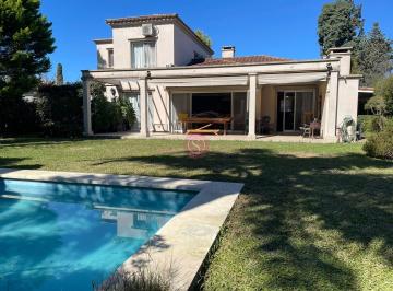 Casa · 169m² · 5 Ambientes · 1 Cochera · Casa Chalet en Venta en Mapuche Country Club, Pilar, G. B. a. Zona Norte