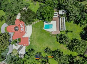 Casa · 824ha · 6 Ambientes · 2 Cocheras · Casa en Venta en San Diego Country Club, Moreno