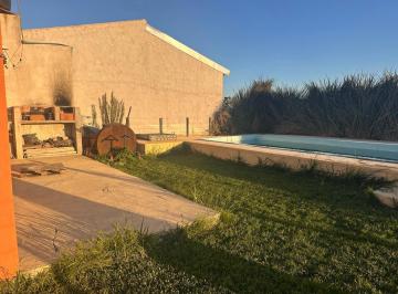 Casa · 73m² · 3 Ambientes · 3 Cocheras · Tu Lugar Para Vivir con Más Tranquilidad, Más Naturaleza y Más Calidad de Vida.
