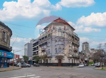 Departamento · 144m² · 4 Ambientes · Venta de Departamento en Privilegiada Ubicacion