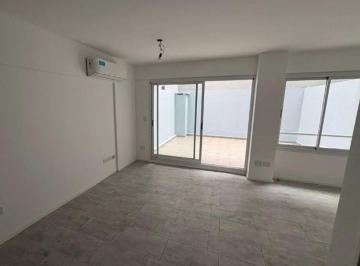 Departamento · 32m² · 1 Ambiente · Venta Depto Monoamb con Patio a Estr San Cristobal