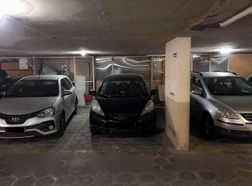 Garage · 13m² · Cochera + Baulera | Portón Eléctrico | Belgrano