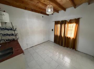 PH · 150m² · 3 Ambientes · 2 Cocheras · Alquiler PH 3 Amb con Cochera y Patio - Castelar