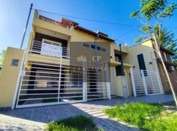 Casa · 133m² · 4 Ambientes · 1 Cochera · Rbs. Hermoso Duplex Apto Credito en Polvorines