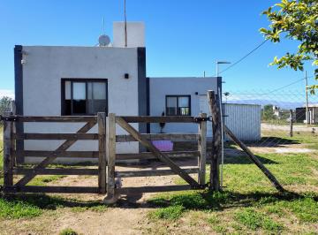 Casa de 3 ambientes, Villa Dolores · Casa en Venta en Excelente Zona de Villa Dolores