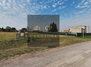 Terreno · 1181m² · Rbs. Oportunidad! Amplio Lote en Barrio Las Calandrias, Ca