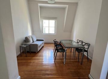 Departamento de 2 ambientes, Recoleta · Alquilo Dpto de Categoria en Recoleta, Amplio y Luminoso con Parquet