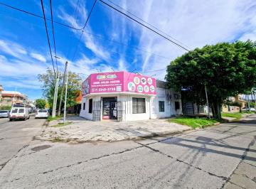Local comercial · 122m² · Venta Local con Opción Vivienda - Sarandí - Avellaneda